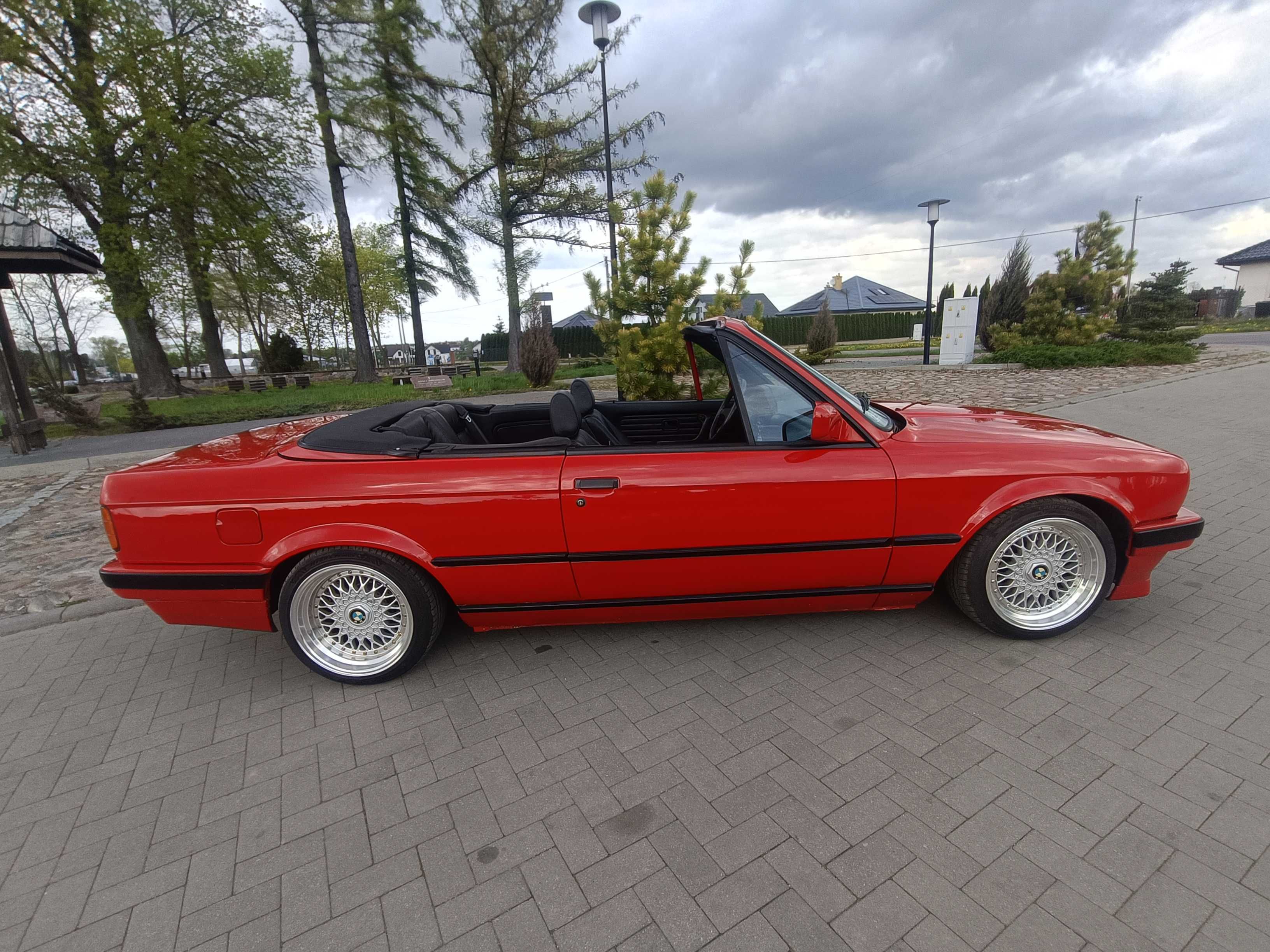 BMW E30 cabrio 2.8