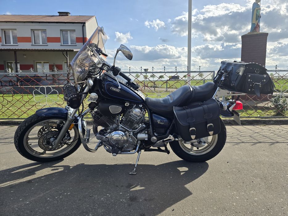 Motocykl Yamaha Virago XV 750 chopper