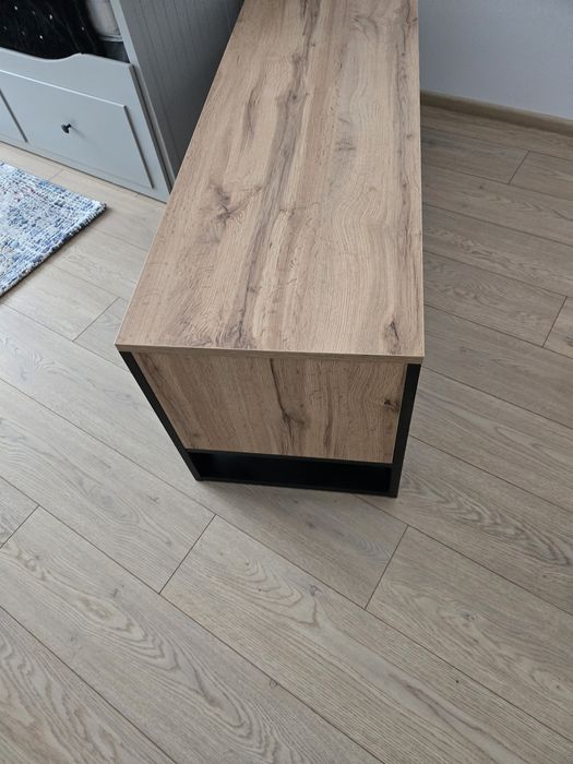 Szafka pod telewizor