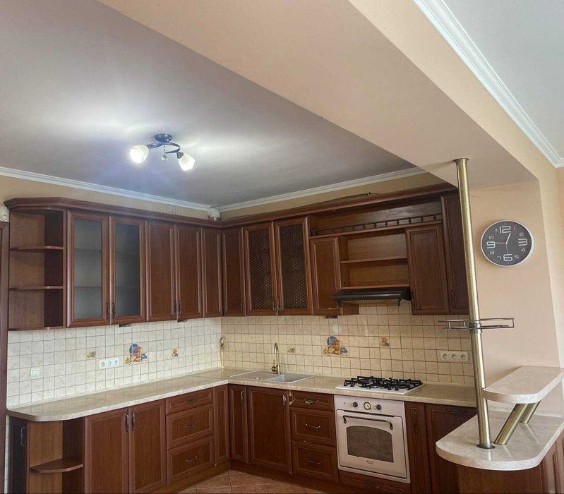 Кухня в хорошому стані!