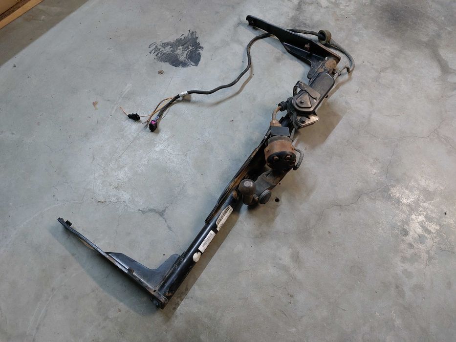 Hak oryginalny WESTFALIA VW PASSAT B7 3AA803880G moduł 7N0.907.383