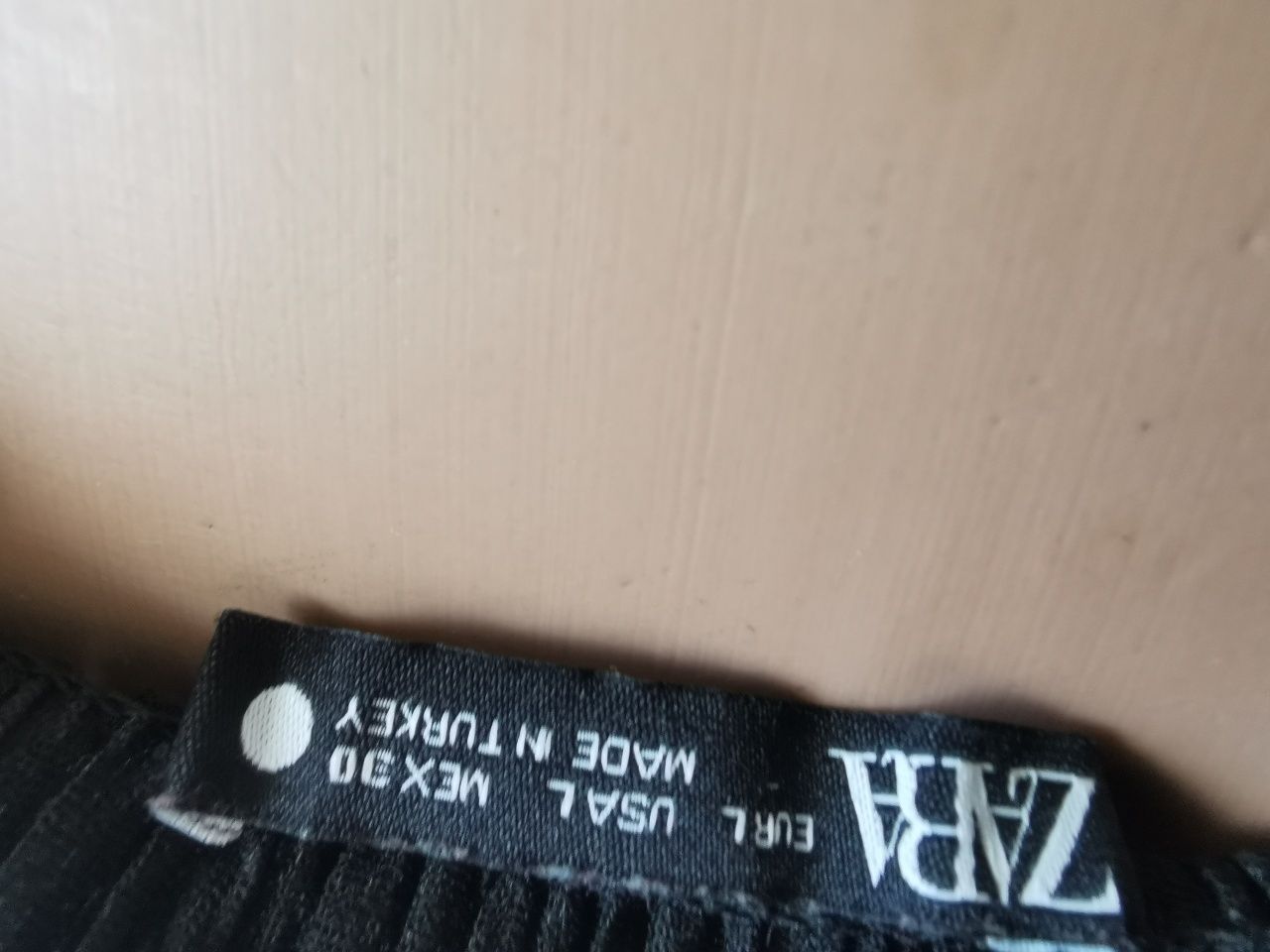 Блуза Zara чорна без рукавів