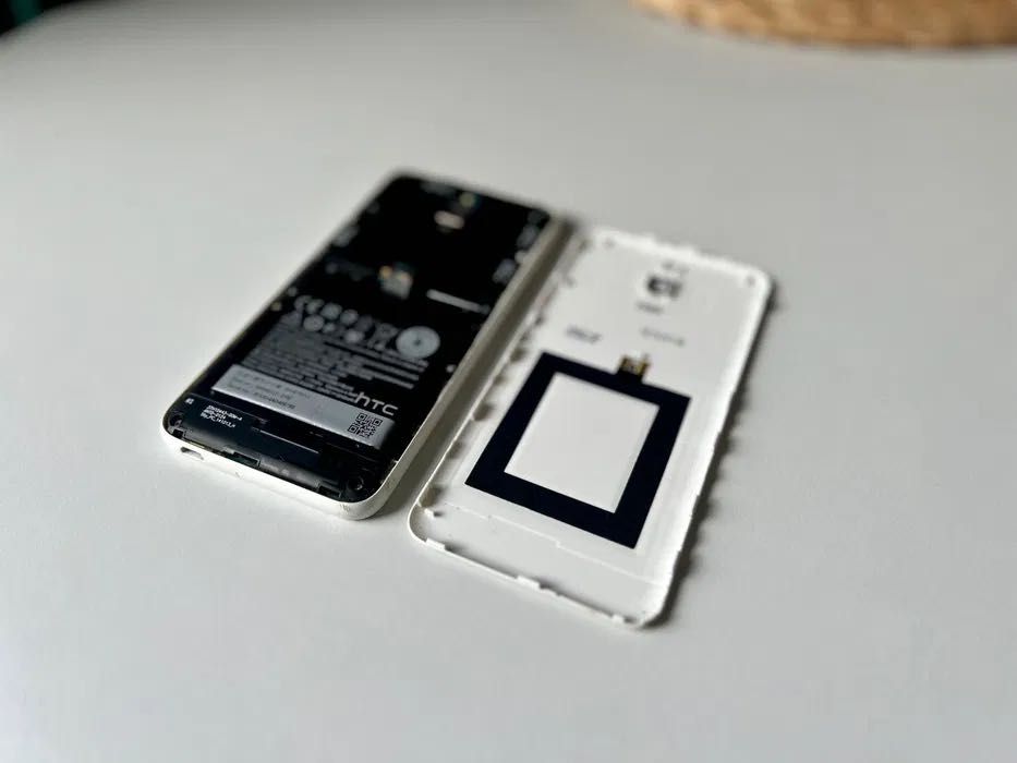 Smartfon HTC Desire 610