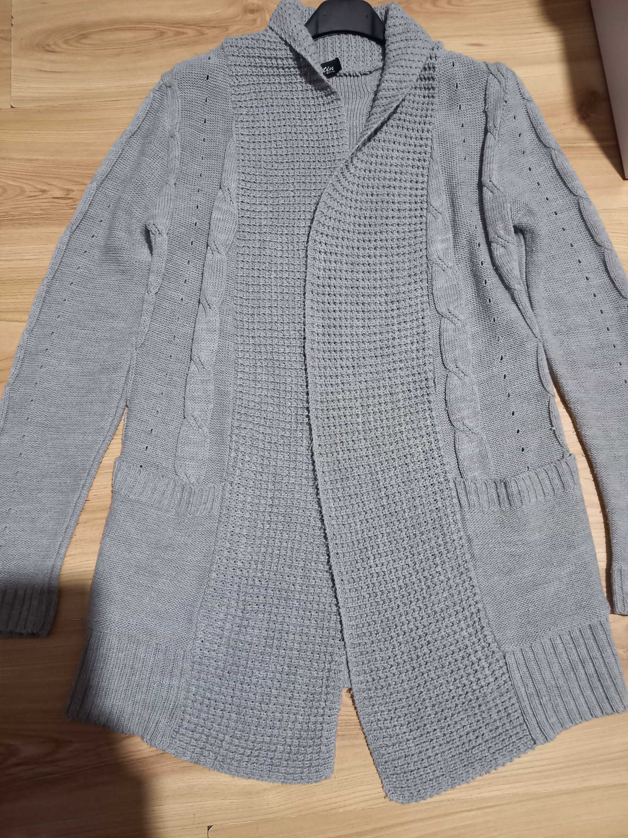 sprzedam sweter damski