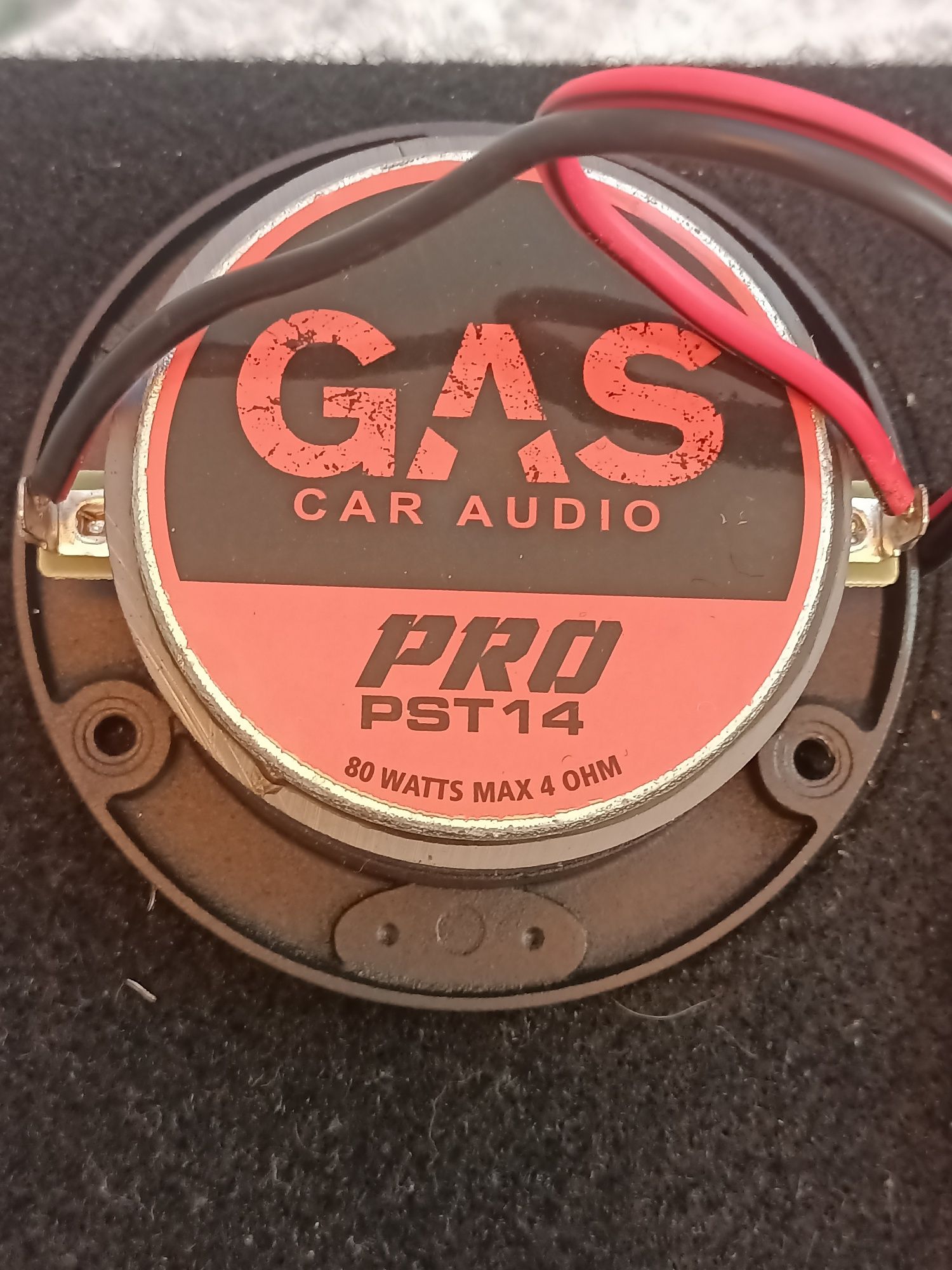 Samochodowa skrzynia basowa GAS