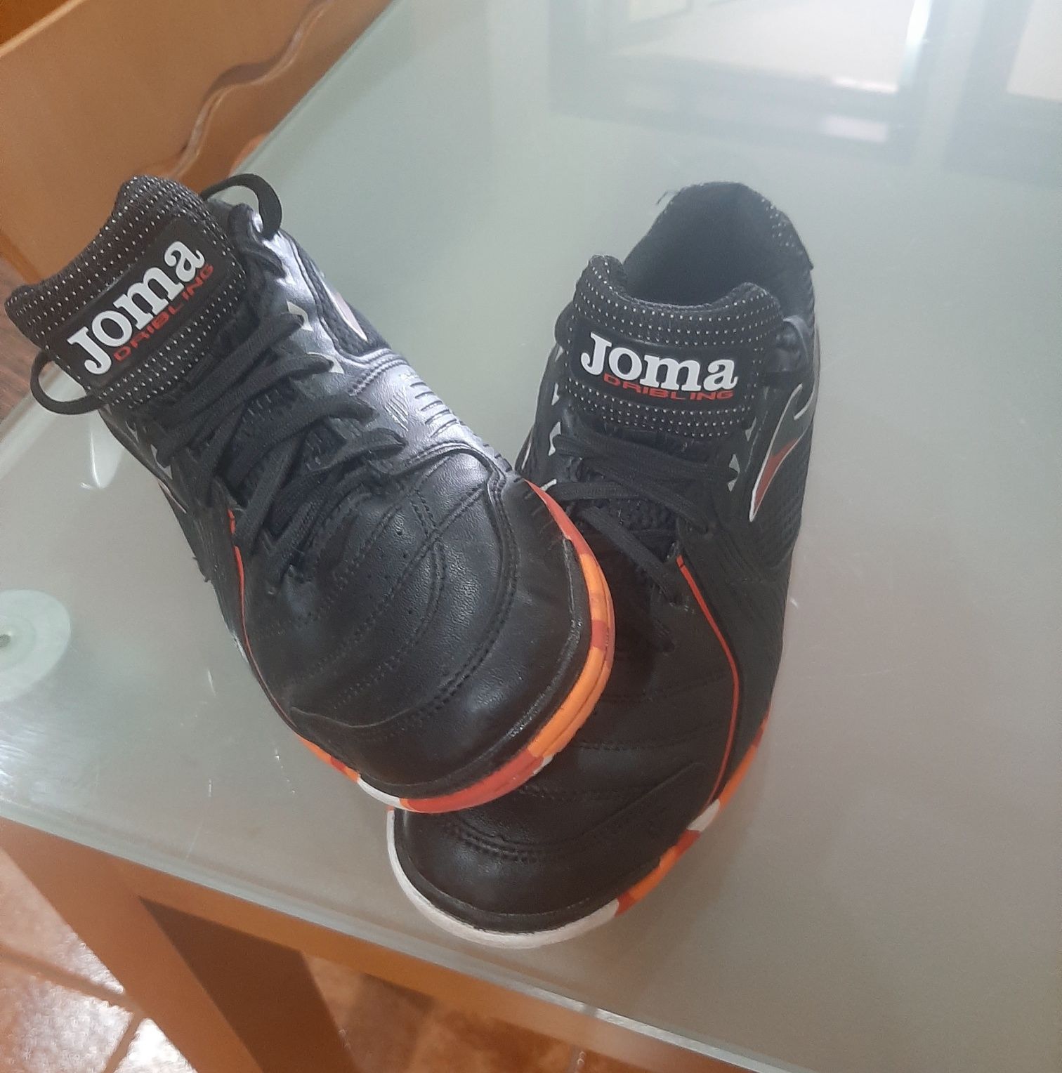 Sapatilhas futsal marca Joma  como novas usadas 2 vezes