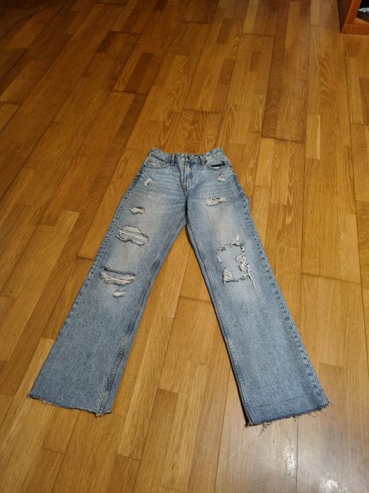 Bershka Calças de ganga com rasgões