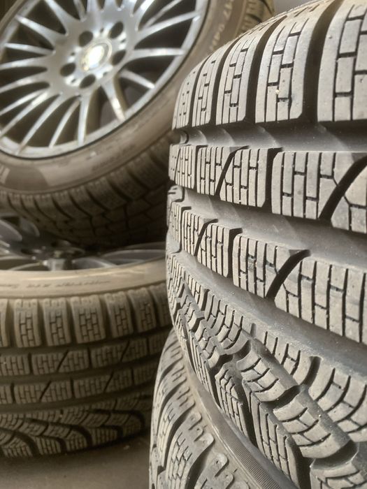 Zimowe opony z felgami BMW e90 pirelli sottozero 3 225/45r17