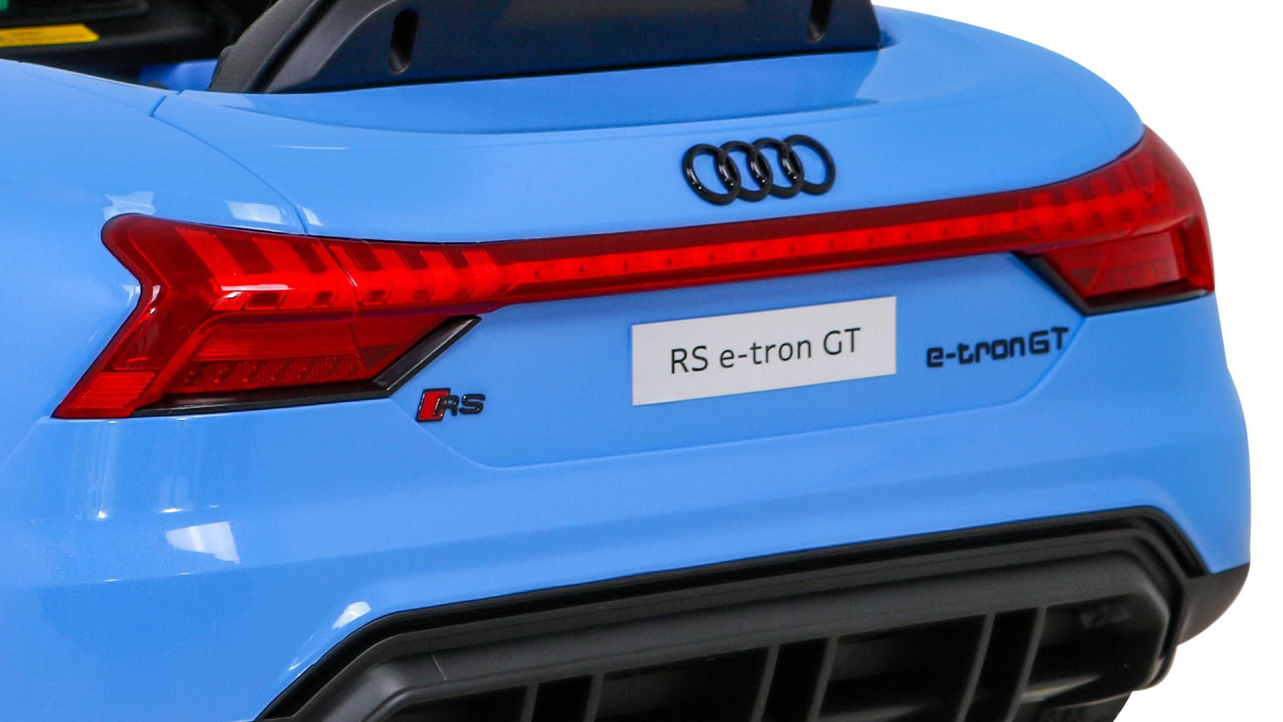 Audi RS E-Tron GT na akumulator Niebieski QLS-6888