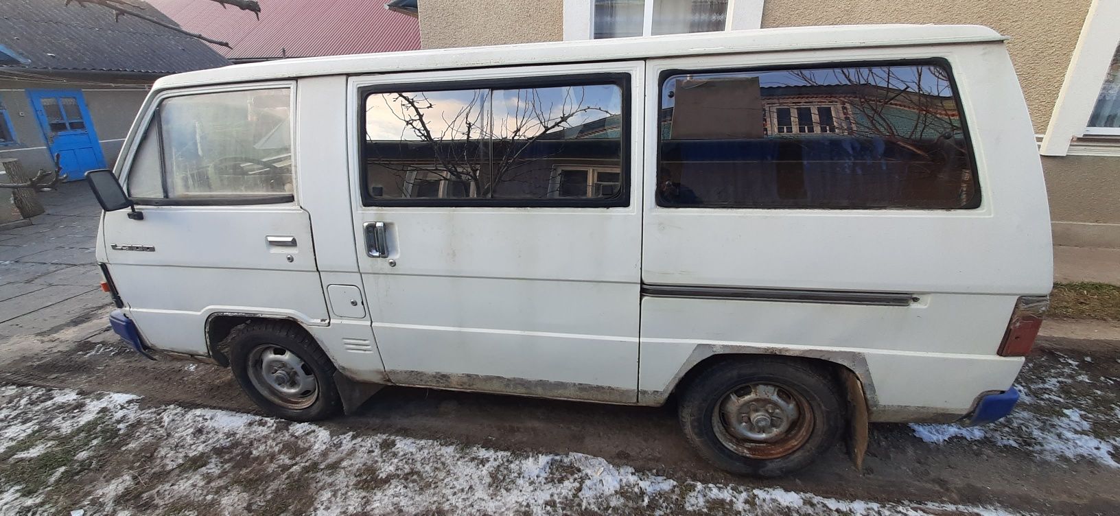 Mitsubishi l300 Авто на продаж цікавий обмін на ваз 2107 від 2007