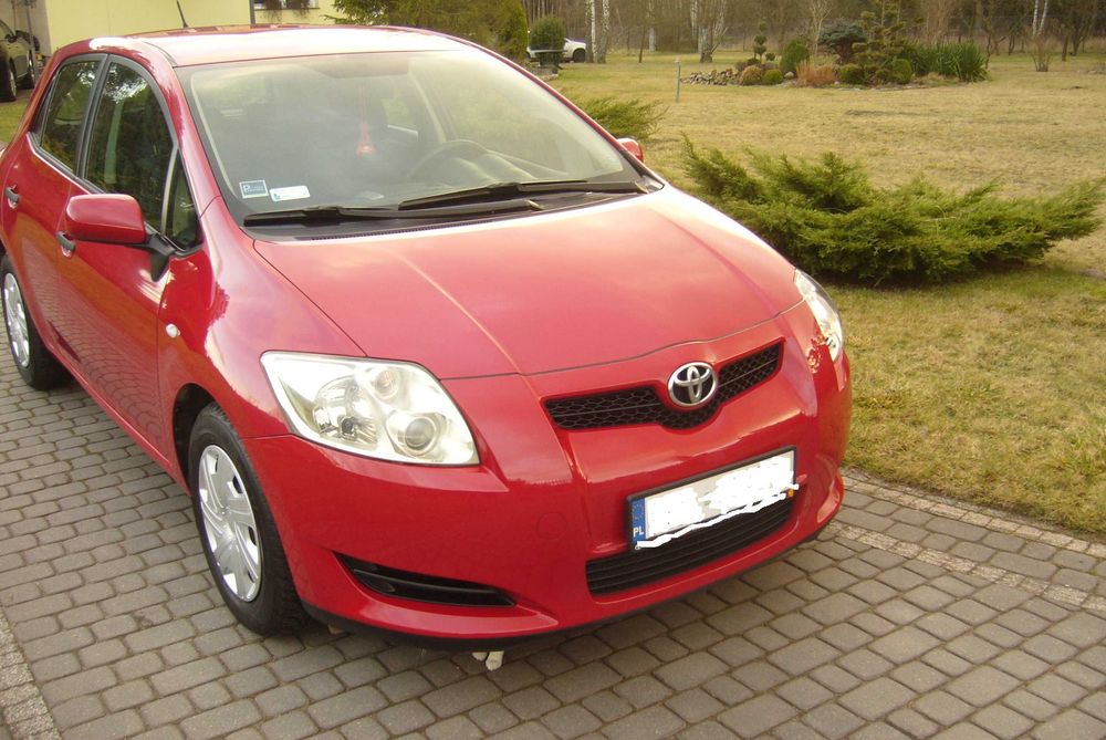 toyota auris 2009r 1.3benz.klima salon