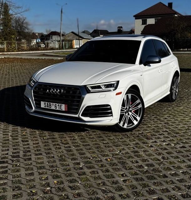 Продам Audi SQ5 2017