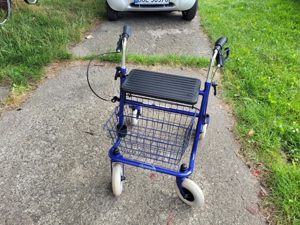 Balkonik chodzik dla osób starszych niepełnosprawnych