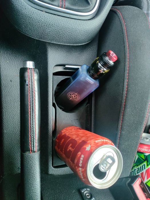 Підстаканник  Golf V та VI, гольф 5 та 6