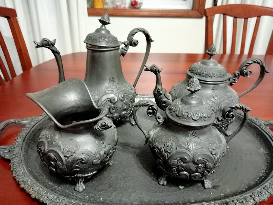 Serviço de chá de estanho