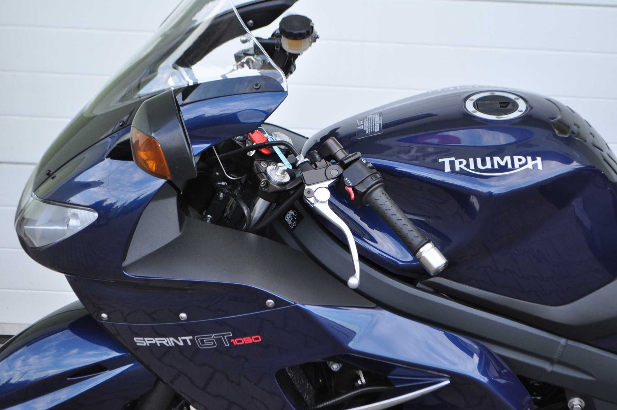 TRIUMPH SPRINT GT 1050 r.2010 3 kufry 1200 vfr 800 tiger tdm