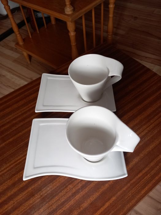 Dwa zestawy porcelanowe duo fala i talerze muszle 4 plus 1