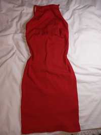 червона сукня, s