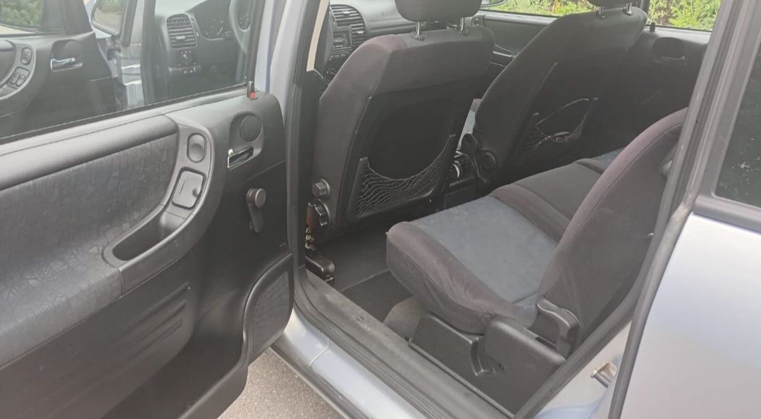 ПРОДАМ надійне авто OPEL Zafira A 2.0 турбодизель