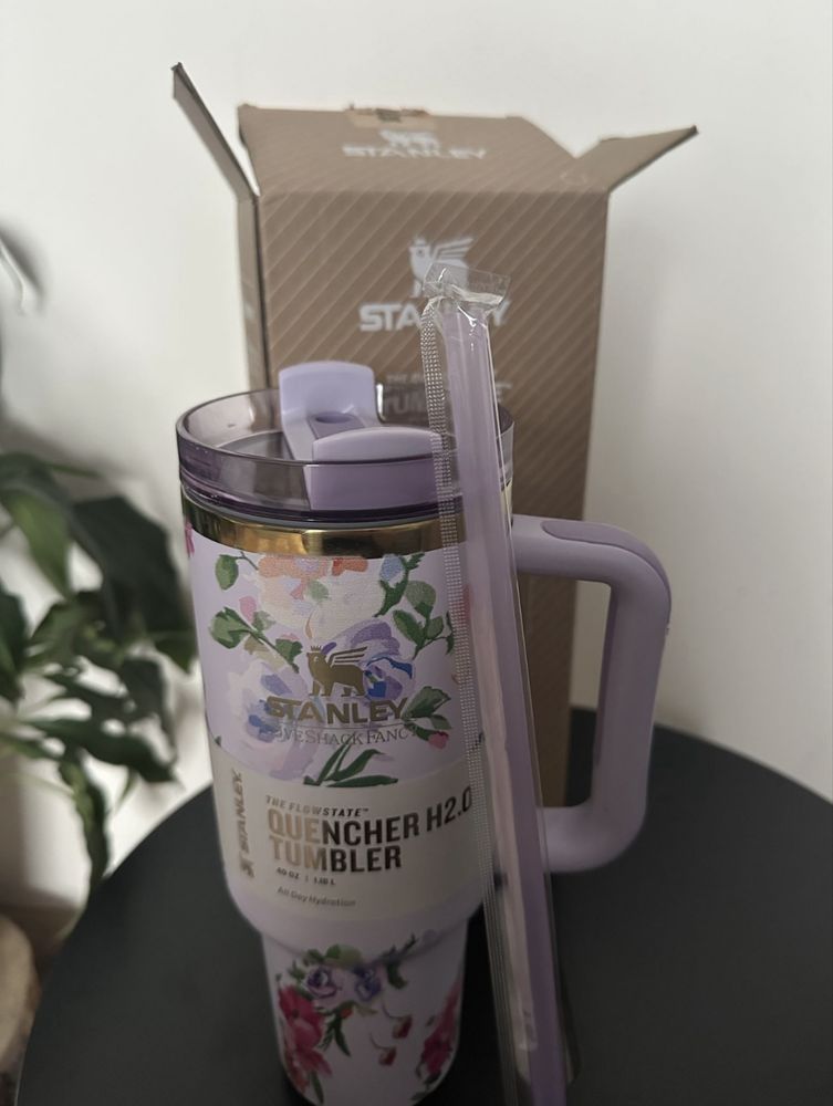 Kubek termiczny Stanley Quencher Love Shack Fancy 1,18 l