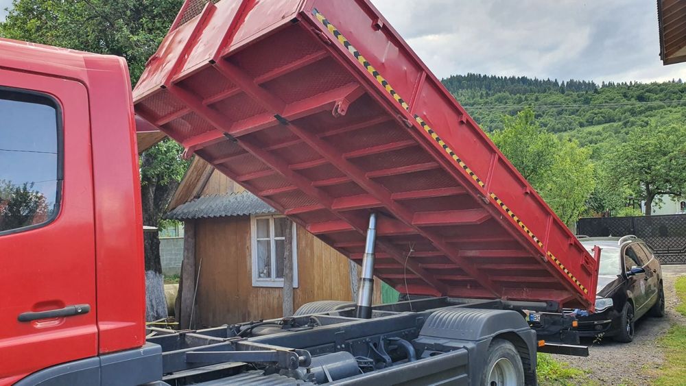 Продам мерседес атего