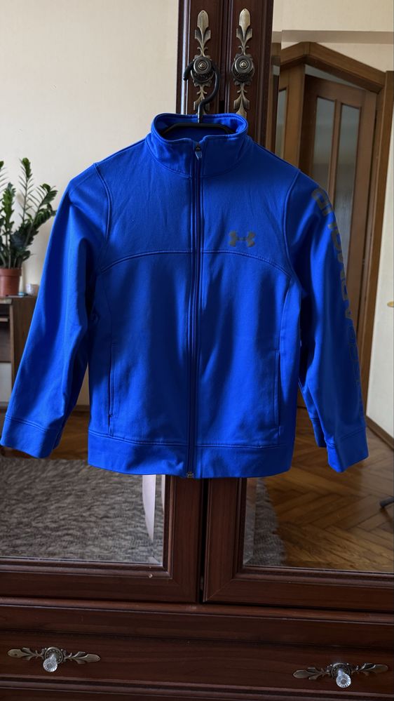 Продам мастерку , кофту, ветровку Under Armour