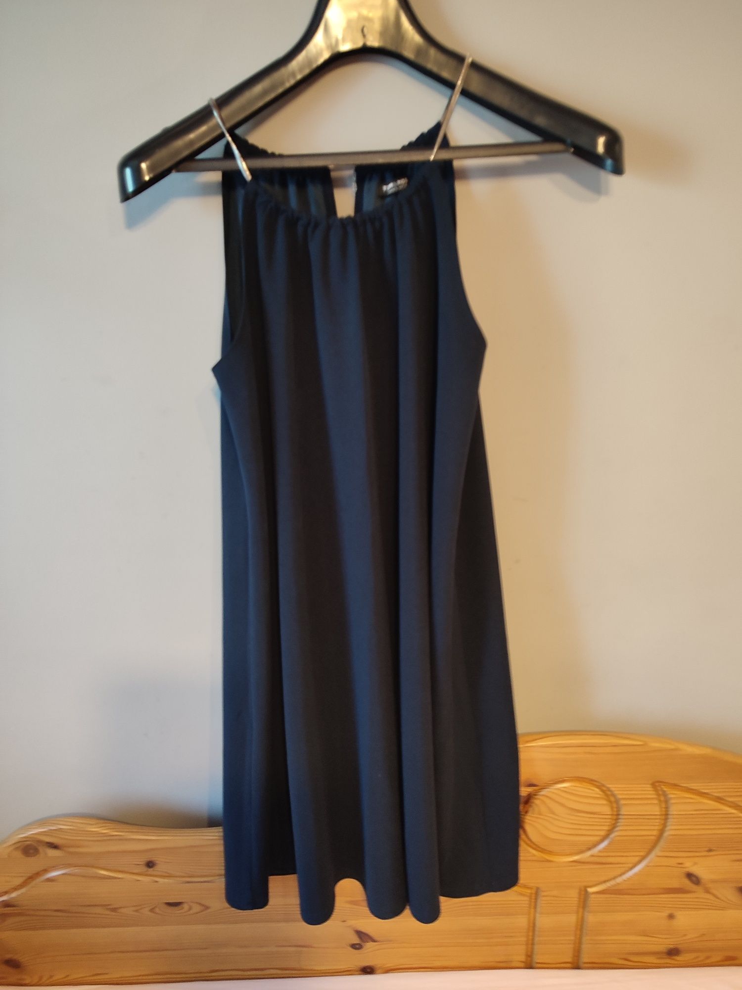Sukienka rozm. M/L