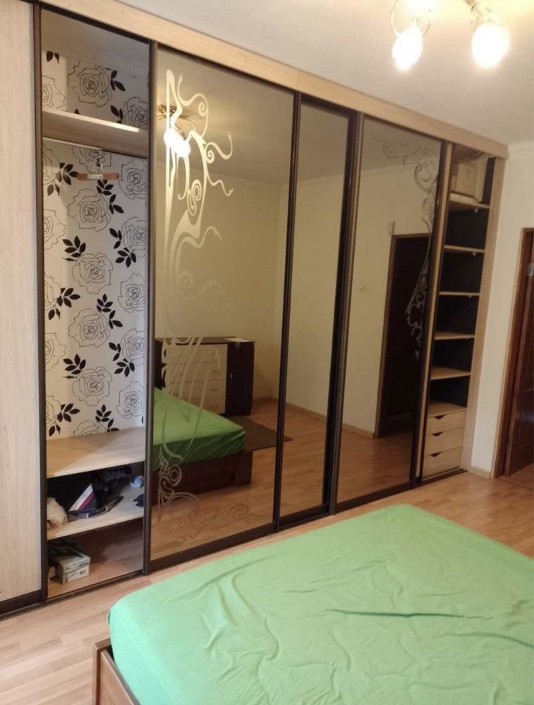 3-х кім квартира, 67м2, кухня 10м2, 4 поверх. Ремонт!
