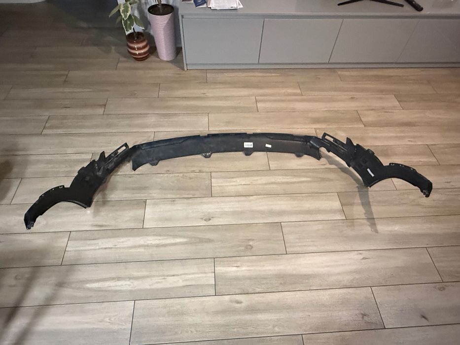 Kia Niro електро 2022-2025 роки нижня губа переднього бампера