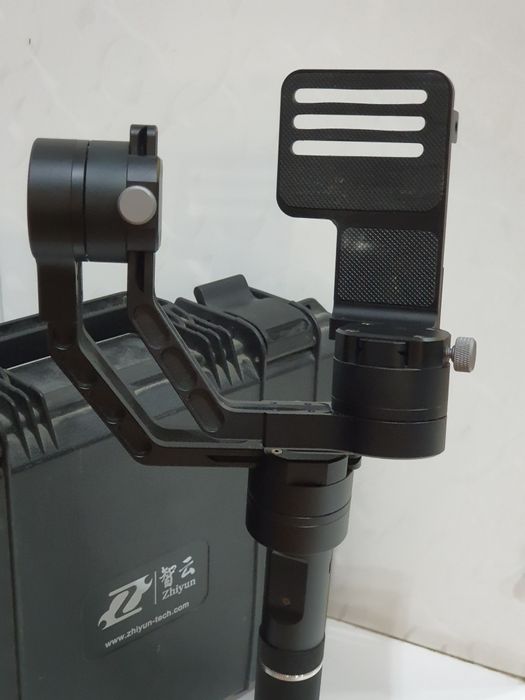 Стедікам стабілізатор для відеозйомки ZHIYUN CRANE