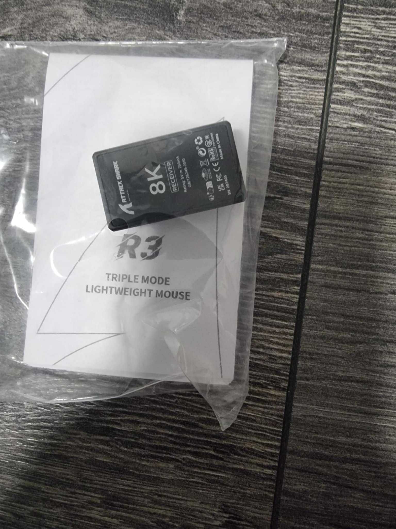 attack shark r3 paw3395