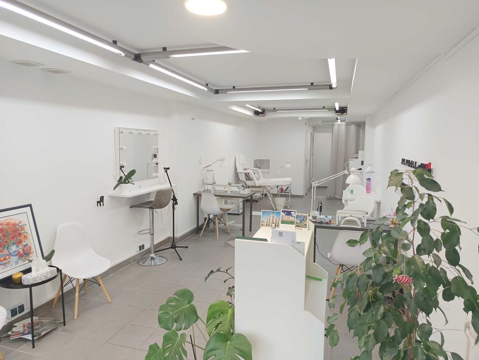 Gotowy Lokal 43m2 z wodą pod Kosmetykę ul. Prądnicka/ul.Wrocławska