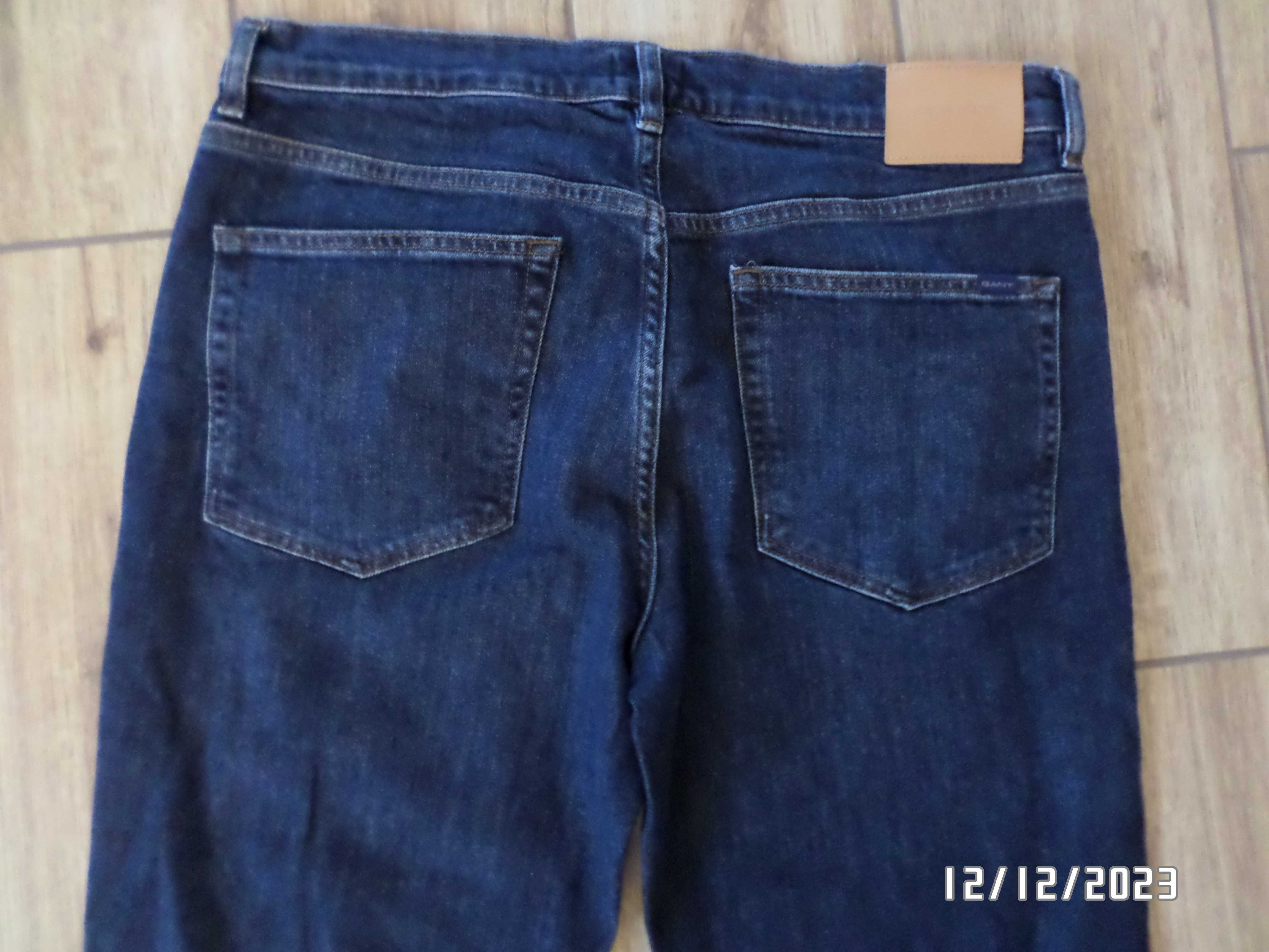 Firmowe spodnie męskie jeans-GANT-36/32-XL