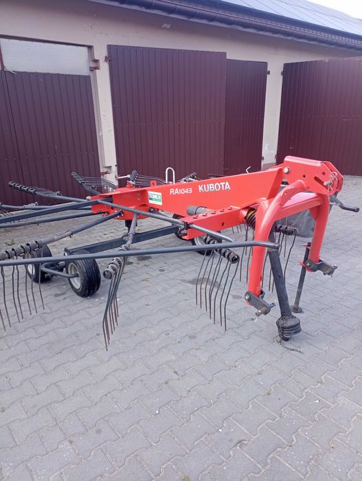 Zgrabiarka Kubota RA1043 4.3 m Kverneland stan idealny