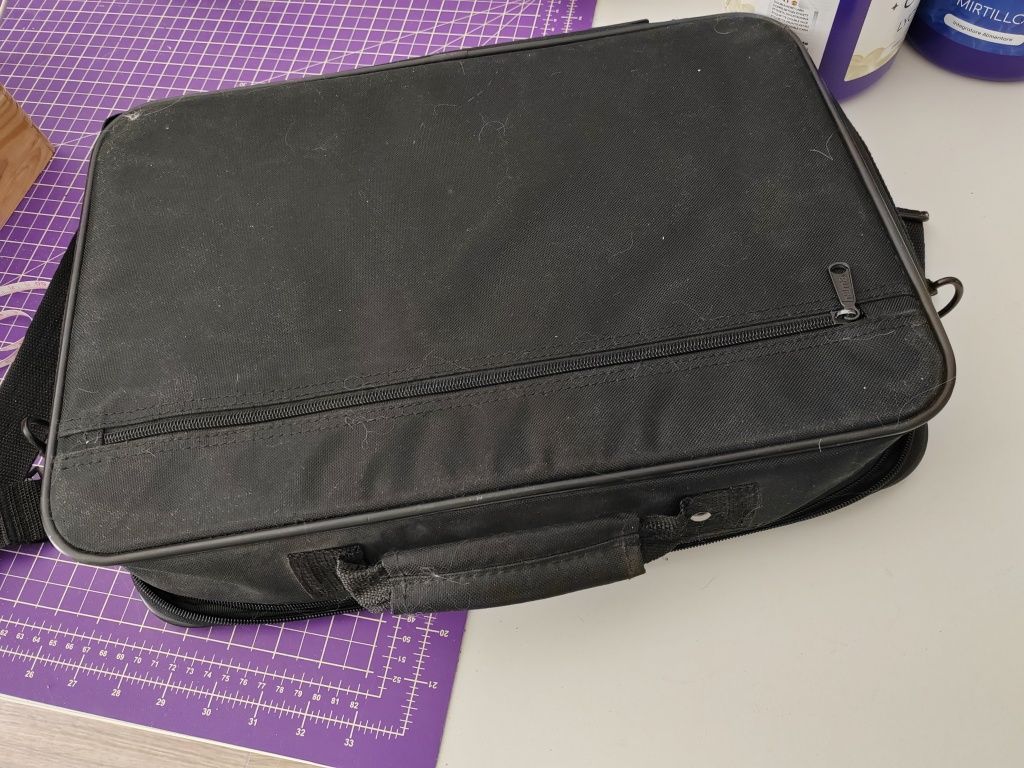 Torba na laptopa