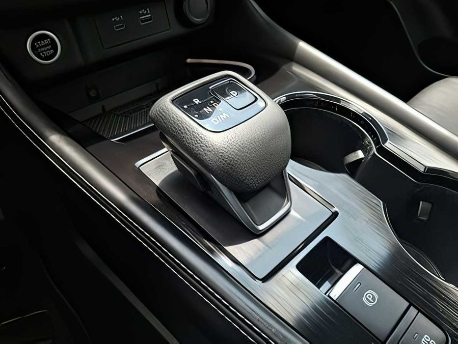 Nissan Rogue      2022