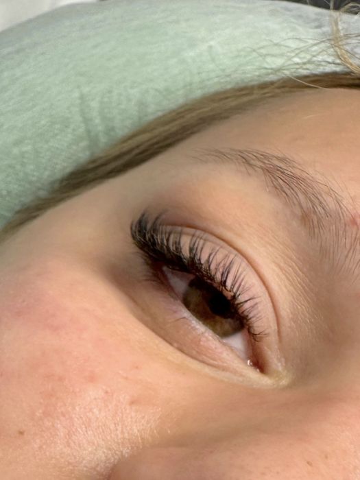 Шукаю моделей на нарощення та ламі вій