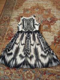 Śliczna biało czarna zwiewna sukienka  Monsson rozmiar 38