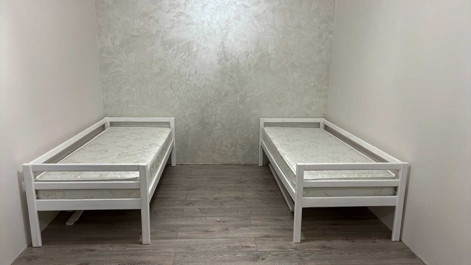 Ліжко для дітей Кіндер.Масив дерева сосна. Кровать дитяча. Білий колір