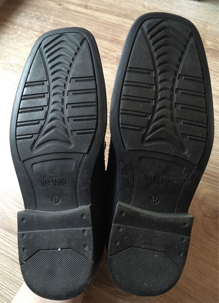 buty chłopięce VAPIANO rozm.37