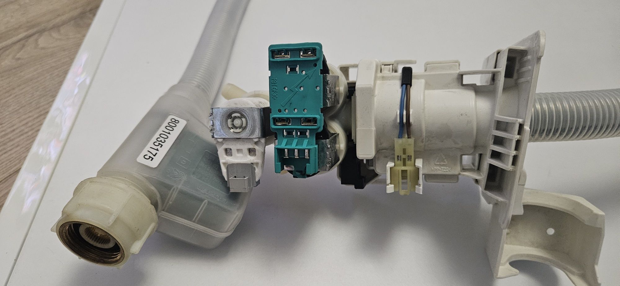 Bosch WVH28420PL/01 pralko-suszarka Aquastop, elektrozawór