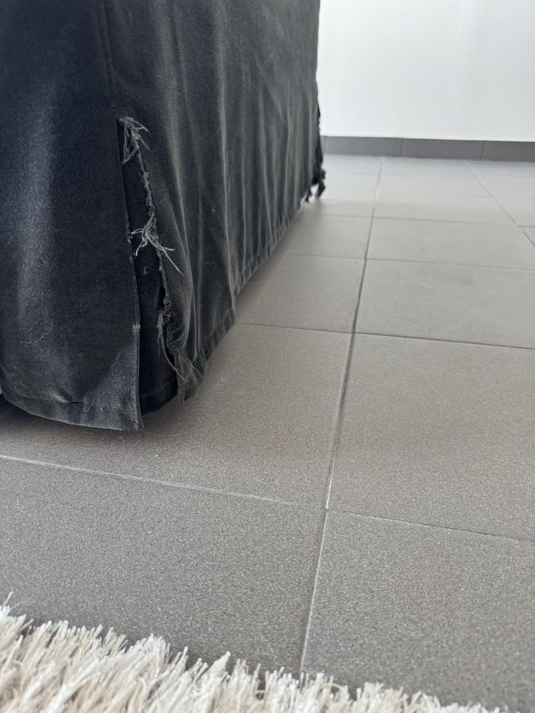 Sofa cama 2 lugares cinzento escuro veludo Ikea Farlov 2019