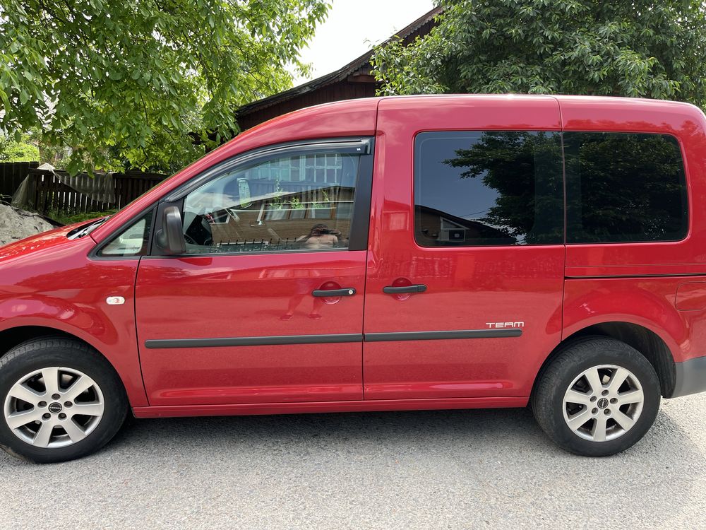 Продам vw caddy пасажир