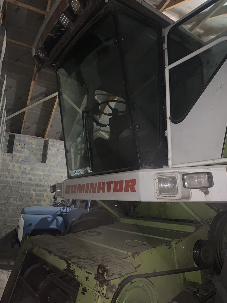 Claas dominator 98 sl