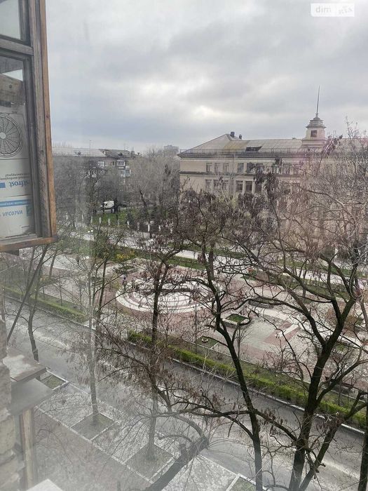 Довготривала оренда 2к кв на просп. Маяковського 7 от Собственника
