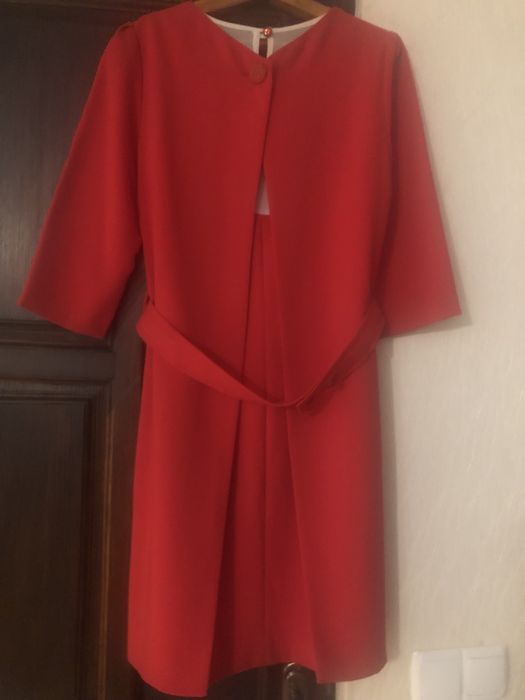 Сукня елегантна