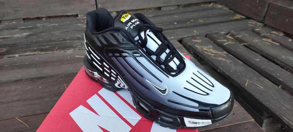 Buty nike tn tuned plus nowe r 42