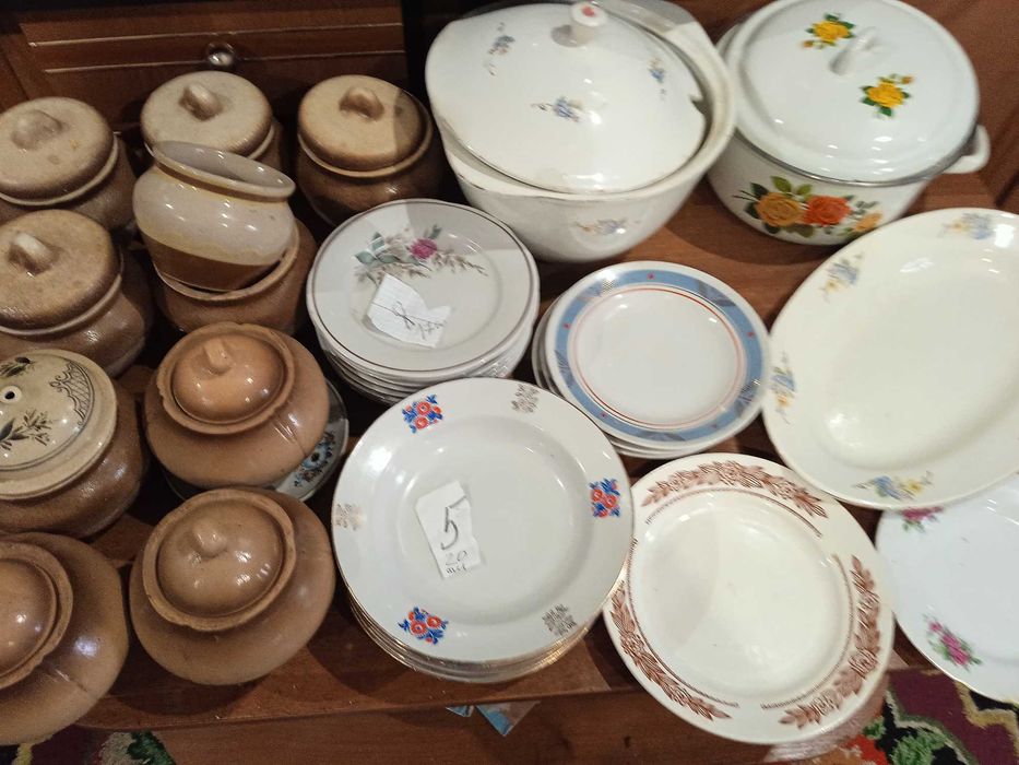 стаканы новые- Супница Блюдо Тарелки топорик для мяса