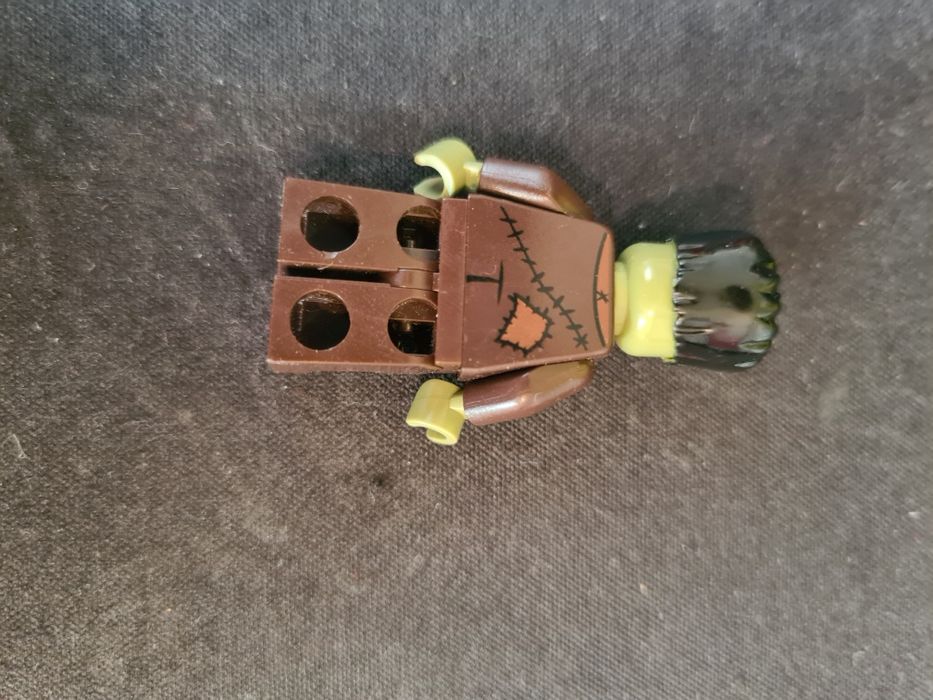 LEGO MONSTER FIGHTERS Frankenstein minifigurka mof017