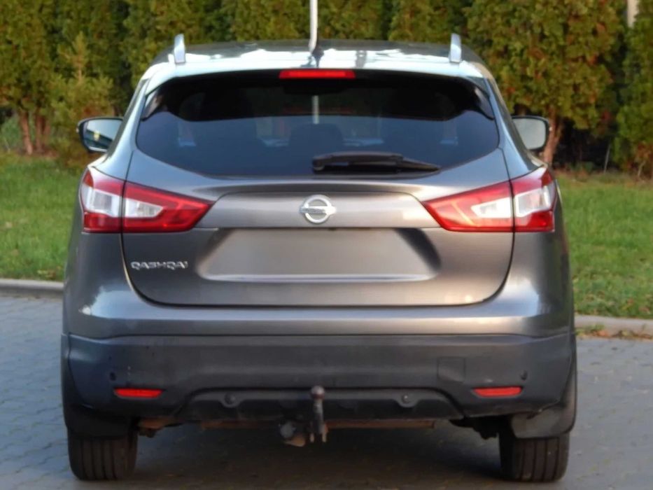 Nissan Qashqai      2015